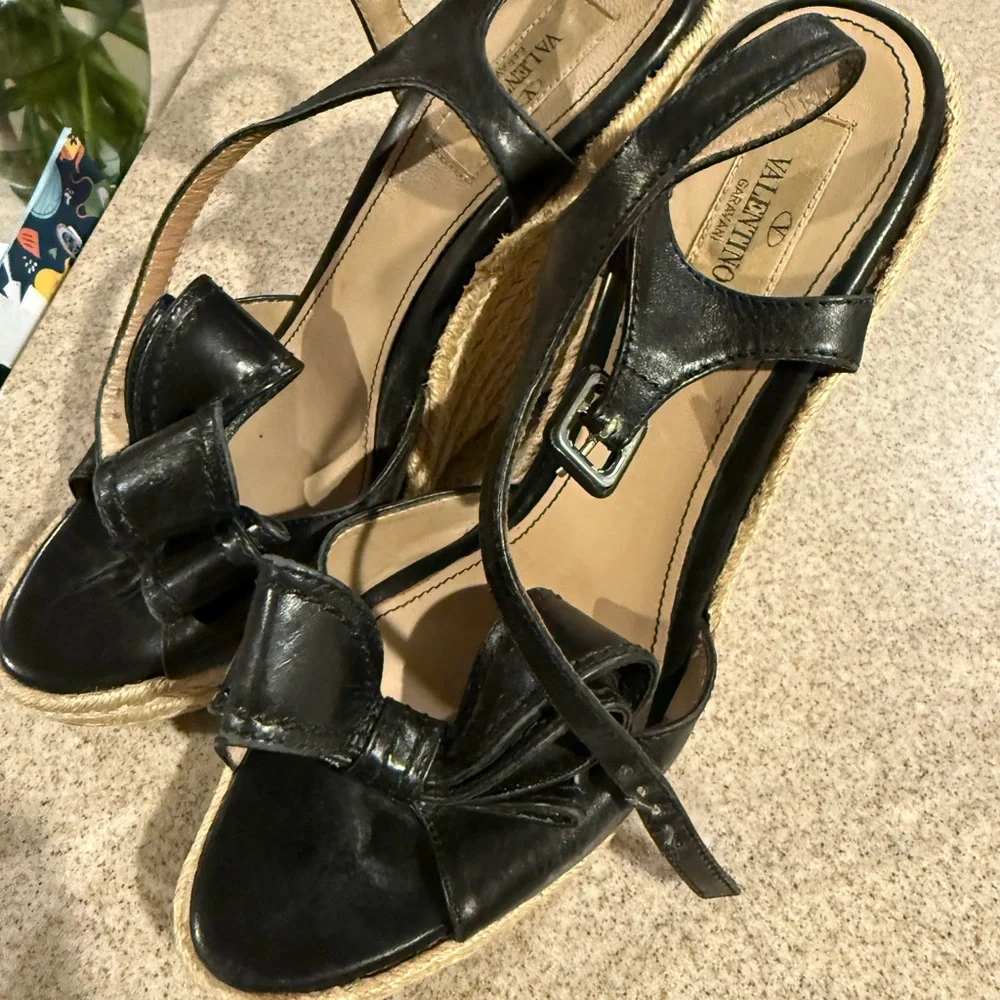 Valentino Garavani Black Espadrille Wedges - Picture 3 of 9